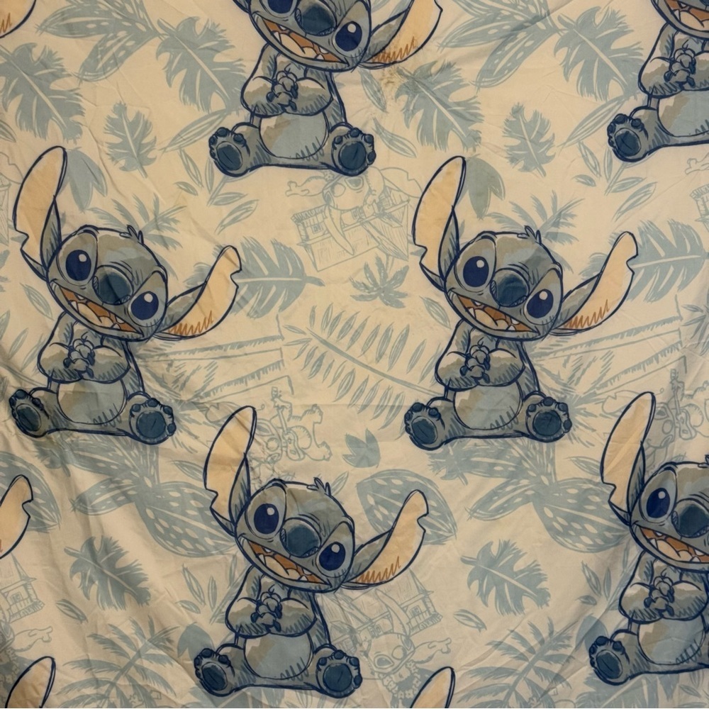 Stich from Lilo & Stich Curtain - Picture 2 of 4